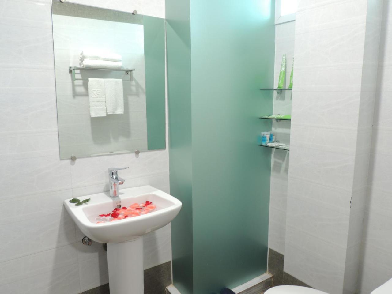 Hotel San Taw Win Pathein Ngoại thất bức ảnh